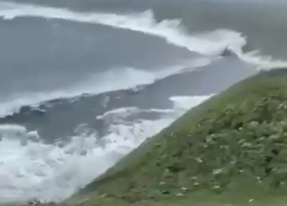 Impactante video del tsunami que generó el sismo en Kamchatka