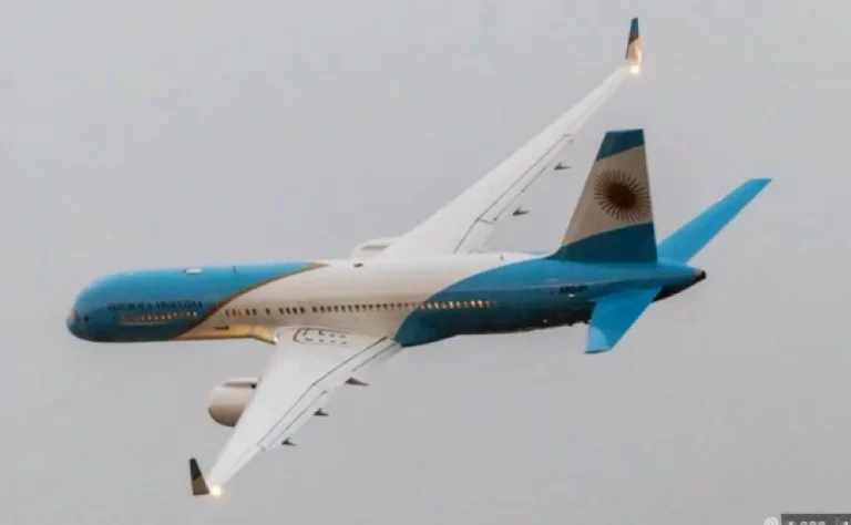 El avión presidencial estuvo en Trelew