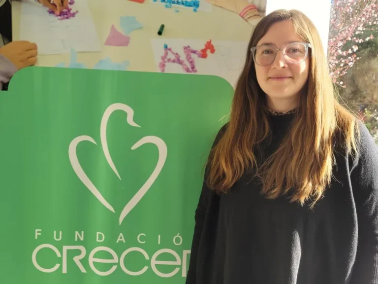 Fundación Crecer realiza una colecta de golosinas para festejar el Día del Niño