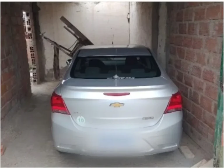 Robó un auto frente a una remisería y lo encontraron en un allanamiento