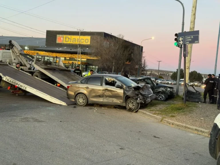 El joven que conducía el vehículo donde murió una mujer fue detenido