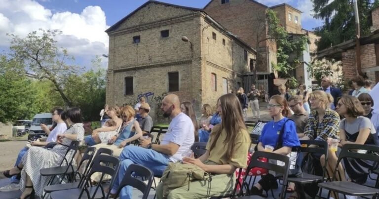 Lutsk, la ciudad de Ucrania que renace en plena guerra a través del arte y el activismo cultural