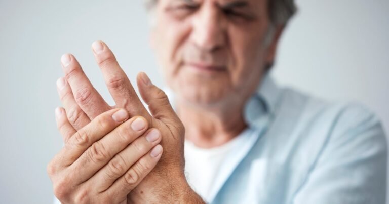 La biología explica por qué envejecemos de repente a los 44 y a los 60 años