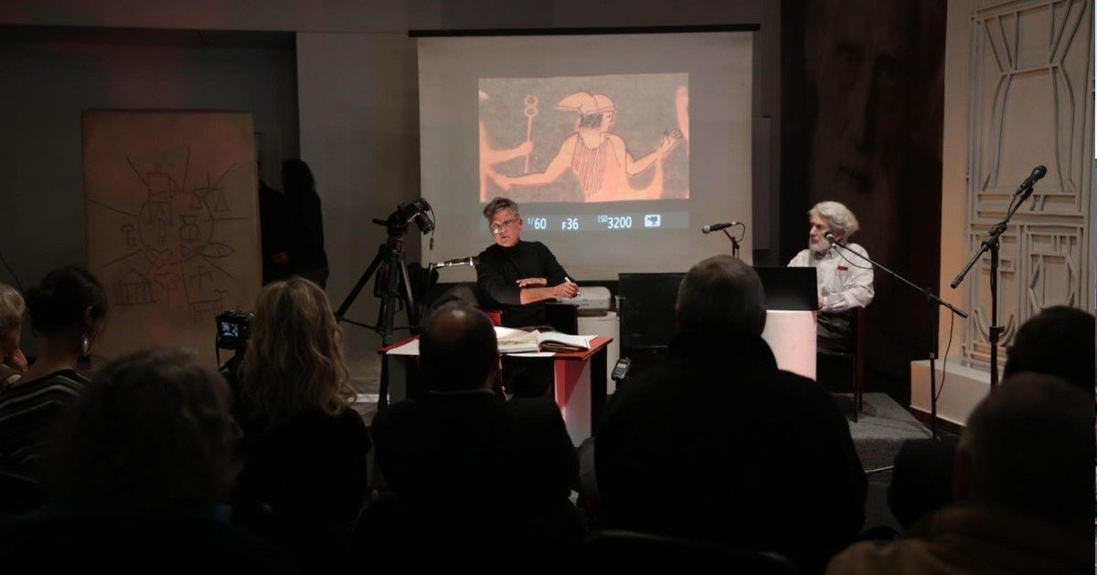 Presentan en Uruguay un libro con textos inéditos sobre Joaquín Torres García