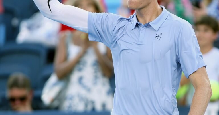 Masters 1000 de Cincinnati: Jannik Sinner sigue imparable, se metió en semifinales y alcanzó una marca que solo tienen los grandes