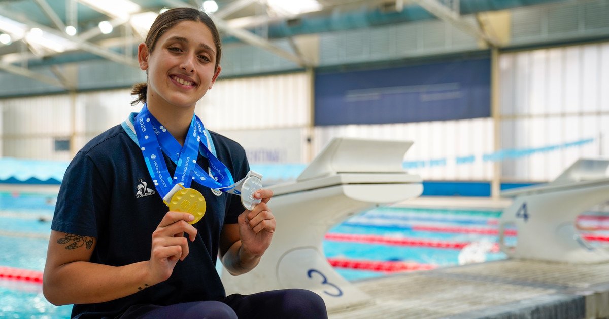 Los secretos de Agostina Hein, la campeona mundial juvenil de natación que entrena la presión: "Hay que disfrutar sufrir cuando te duele todo"