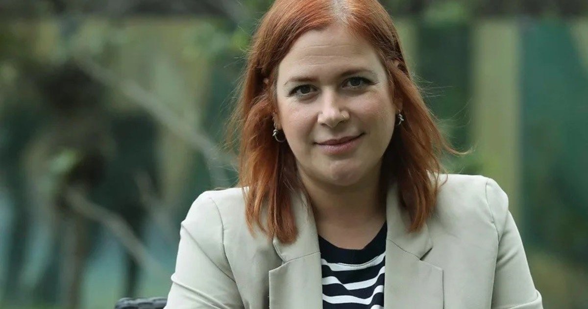 "Esnob": La nueva novela de Elísabet Benavent que analiza la masculinidad frágil y los nuevos vínculos