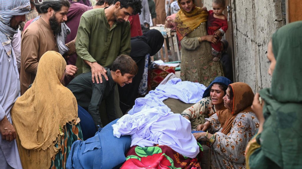 Terremoto en Afganistán: cifra de muertos aumenta mientras rescatistas enfrentan el terreno difícil