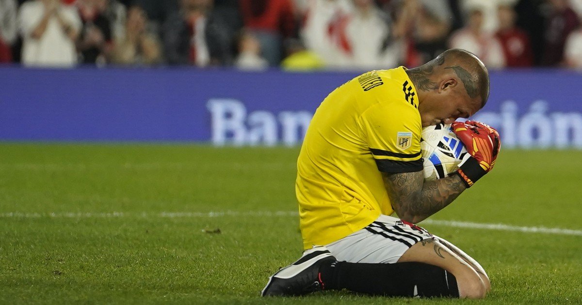 Así están las tablas de la Liga Profesional en el cierre de la fecha 10 del Clausura: los que ingresan a los playoffs y a las copas y los que luchan contra el descenso