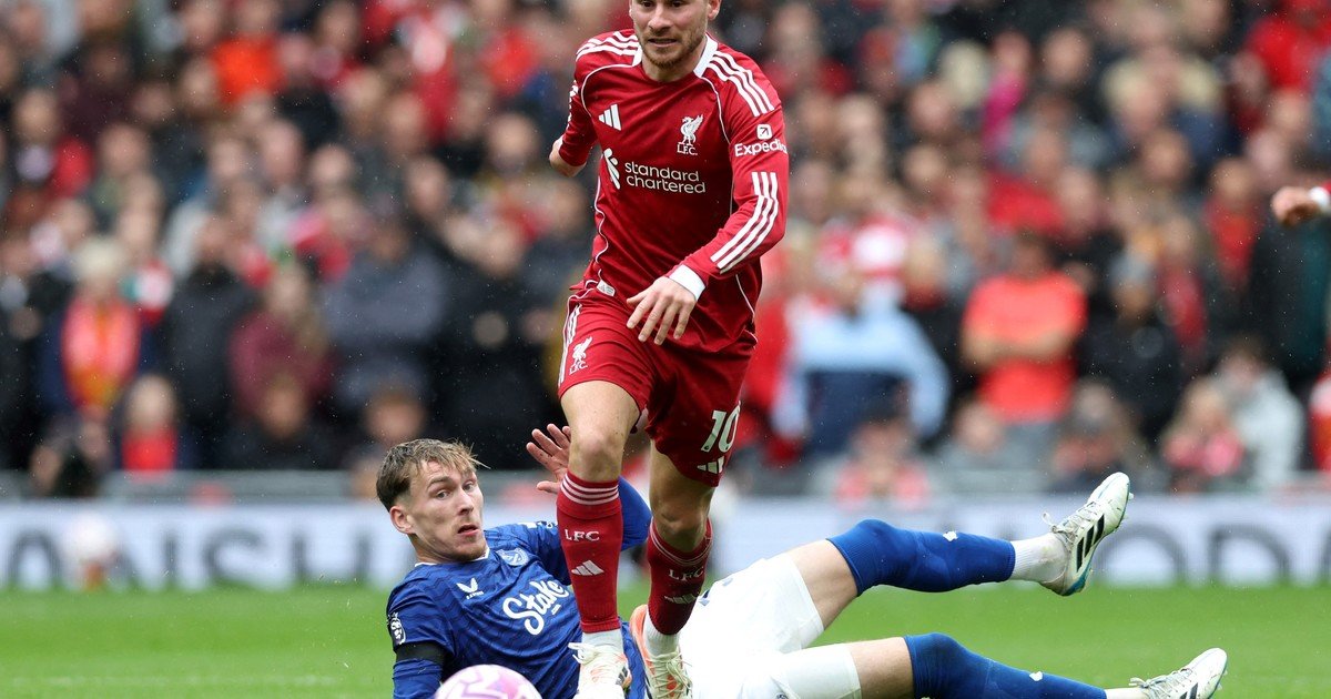 El Liverpool de Alexis Mac Allister se quedó con el clásico ante Everton y tiene puntaje perfecto en la Premier League