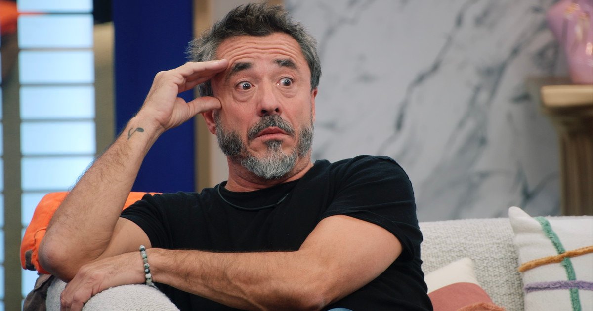 Pablo Granados, primero la familia, después la música y el humor y atrás viene la TV: "La gente no vive alrededor de la tele"