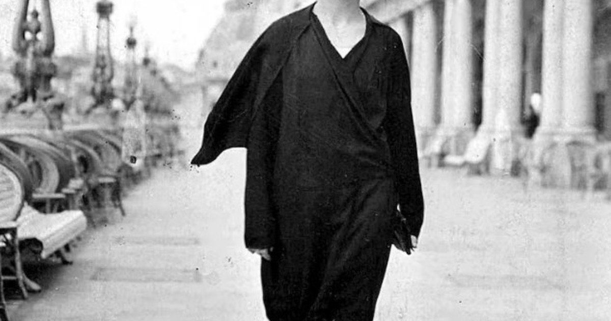 A 100 años del nacimiento de Félix Luna: ¿es Alfonsina y el mar la canción más bella de la Argentina?