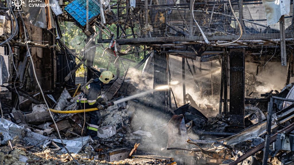 Un ataque con dron ruso mata a una familia de cuatro en la región de Sumy, Ucrania