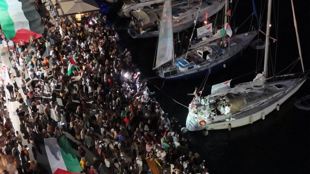 La Flotilla Sumud acusa a Israel de usar espacio aéreo europeo para atacar barcos rumbo a Gaza