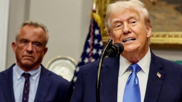 Trump vincula el autismo con el consumo de acetaminofén sin presentar evidencia científica