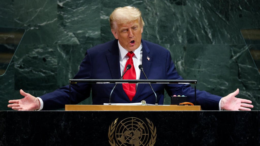 Trump carga contra globalismo, inmigración y “bulo” climático en intervención ante la ONU