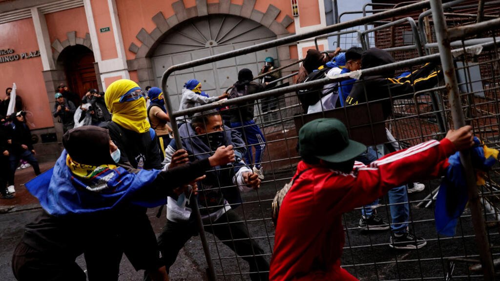 Ecuador: ¿por qué aumenta la violencia tras dos semanas de protestas?