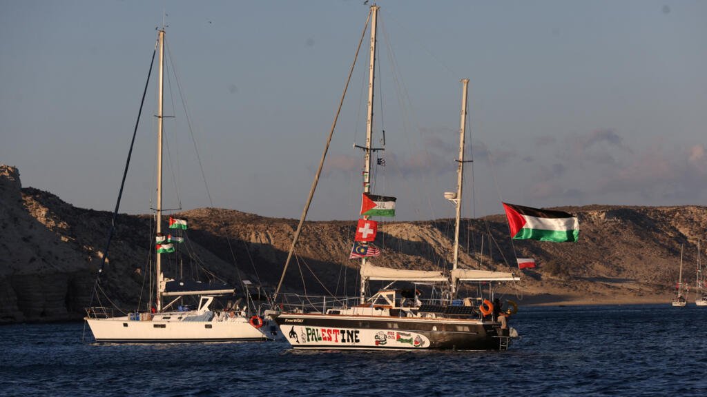 La Flotilla Global Sumud se aproxima a Gaza e Israel podría hundir embarcaciones