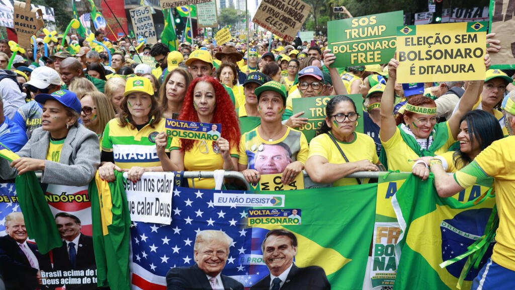 A un voto de ser condenado: ¿qué le depara a Bolsonaro en el juicio por la trama golpista?