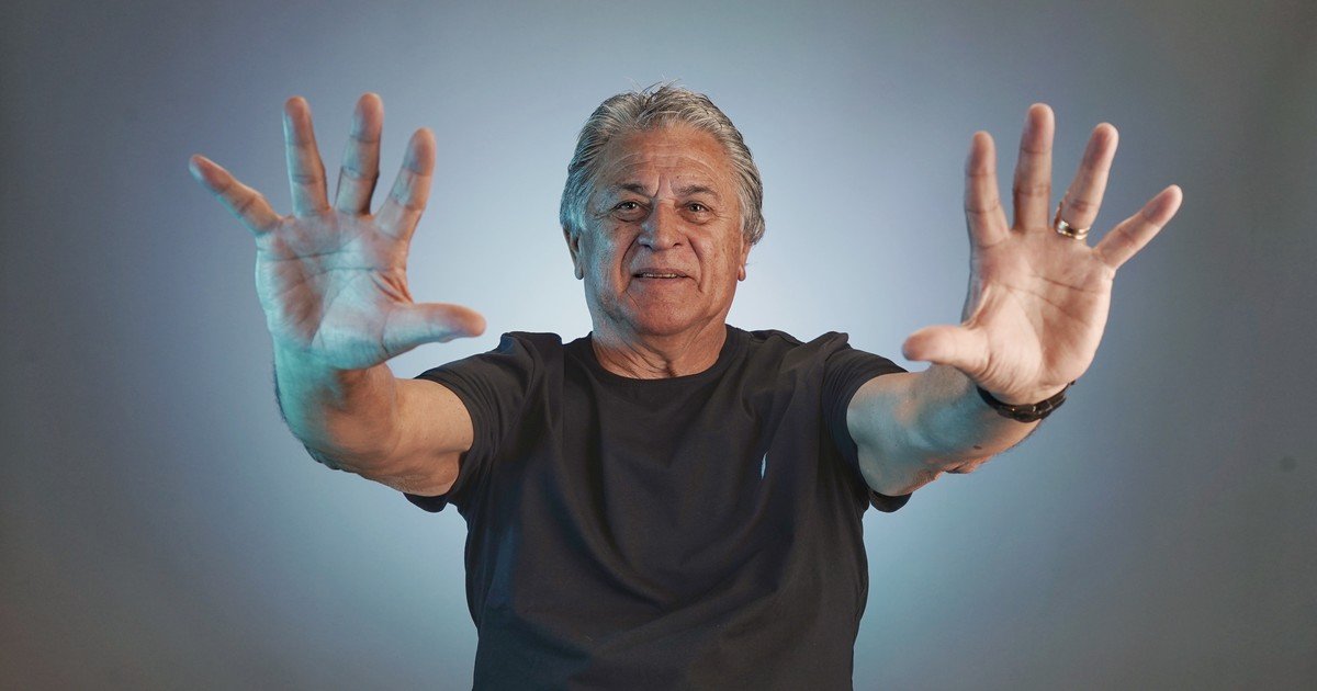 Ubaldo Pato Fillol, ejemplo de vida, decidió terminar la Secundaria a los 75 años: "Son 28 materias, lo voy a dar todo"