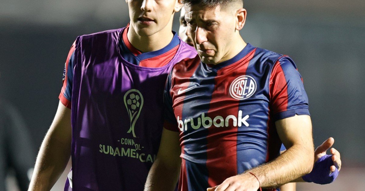 El capitán de San Lorenzo habló sobre la grave crisis institucional: "Duele ver al club así"