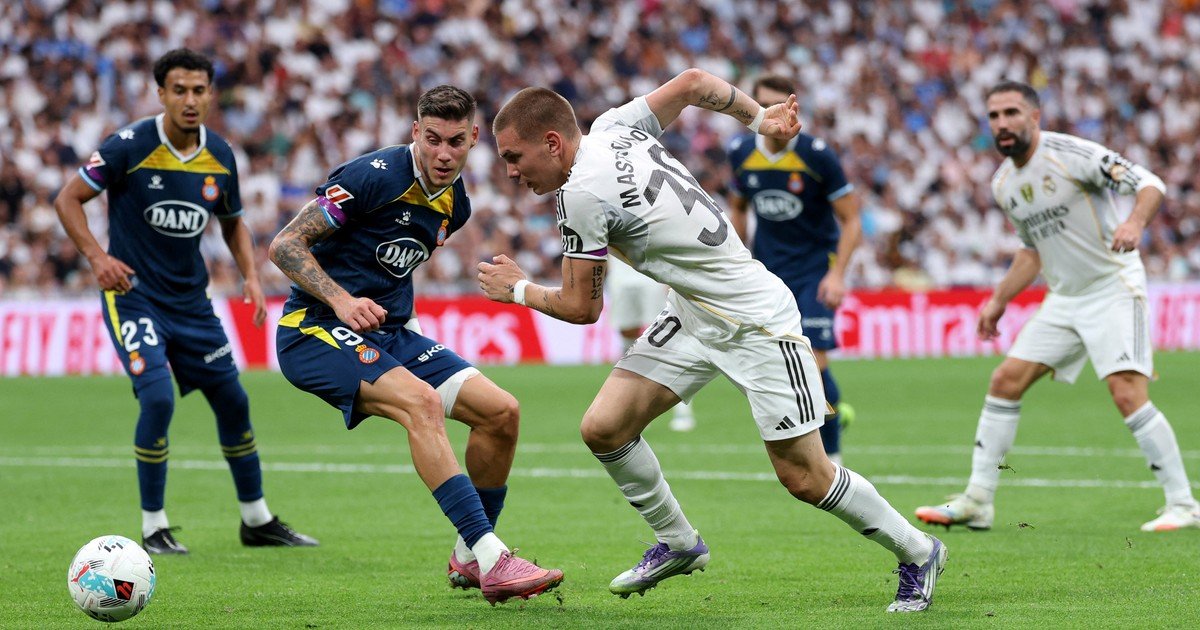 Real Madrid con Franco Mastantuono vs Kairat Almaty, por la Champions League, EN VIVO: a qué hora es y dónde ver