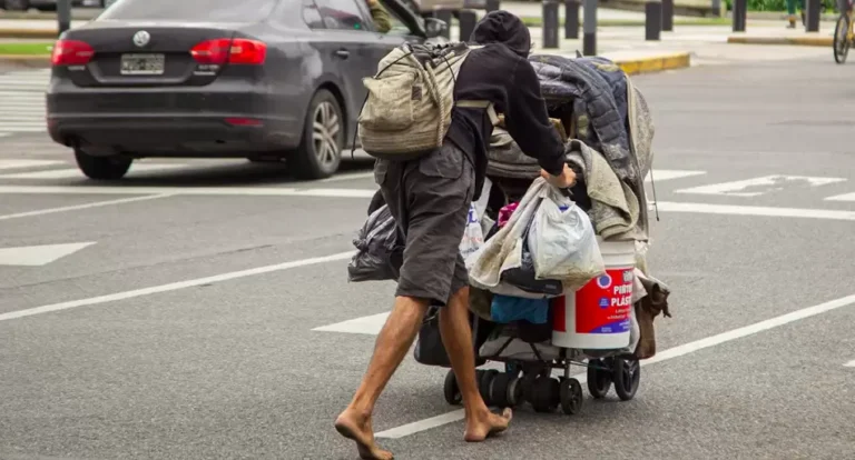 Se multiplican las bocas, pero no los panes: por eso aumenta la pobreza