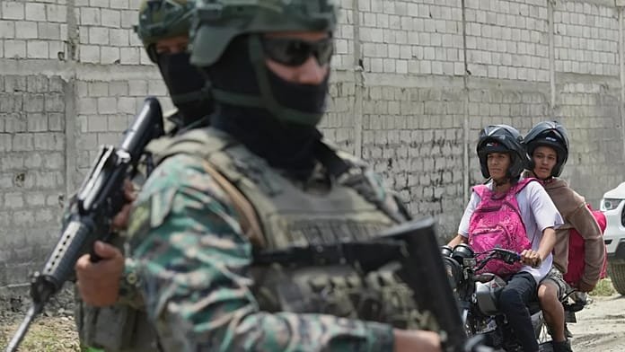 Noboa declara el estado de excepción en 7 provincias de Ecuador para frenar las protestas