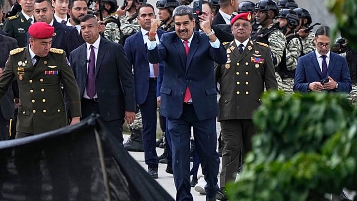 Maduro habla de "agresión" de EE.UU. y afirma que ha desplegado 2,5 millones de militares