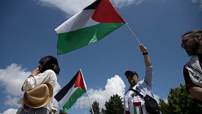 Protesta en Grecia por la actitud del Gobierno tras el ataque sufrido por la Flotilla Global Sumud