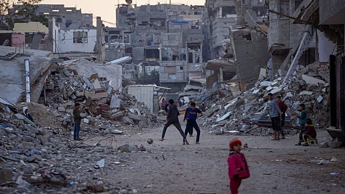 Israel destruye varios edificios altos en Gaza tras advertencia de evacuación