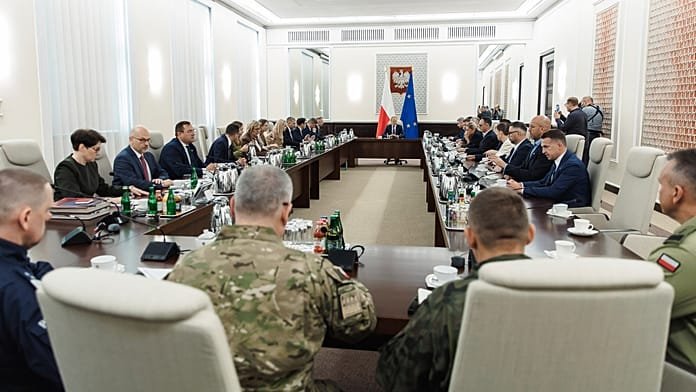 Polonia activa el artículo 4 de la OTAN para consultar a sus aliados tras la violación rusa de su espacio aéreo