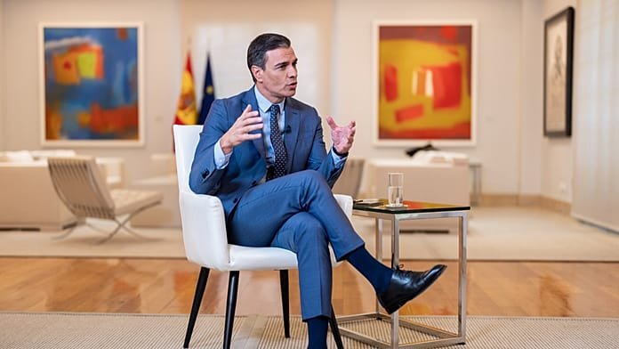 Archivan la denuncia contra Pedro Sánchez por el rescate de Air Europa