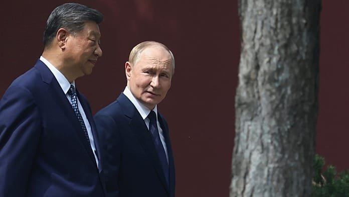 Xi Jinping recibe a Vladimir Putin y se reúnen en Pekín