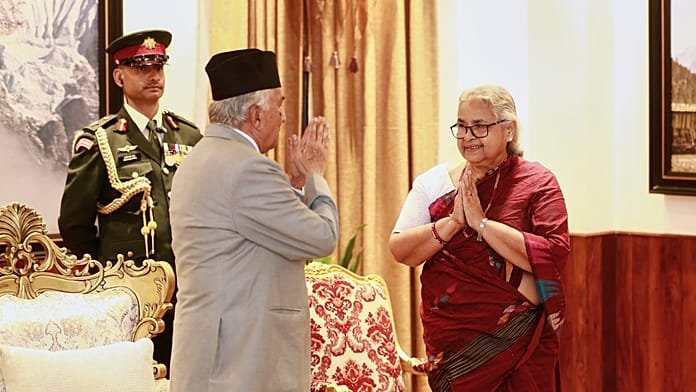 Nepal nombra a la primera mujer jefa de Gobierno con carácter interino mientras se restablece la calma tras las protestas