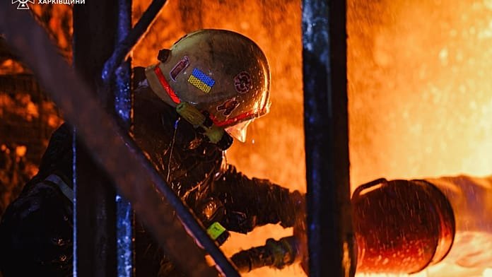 Oleadas de drones rusos atacan Járkov en el último asalto