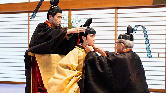 El príncipe Hisahito alcanza la mayoría de edad en Japón, el futuro de la monarquía japonesa