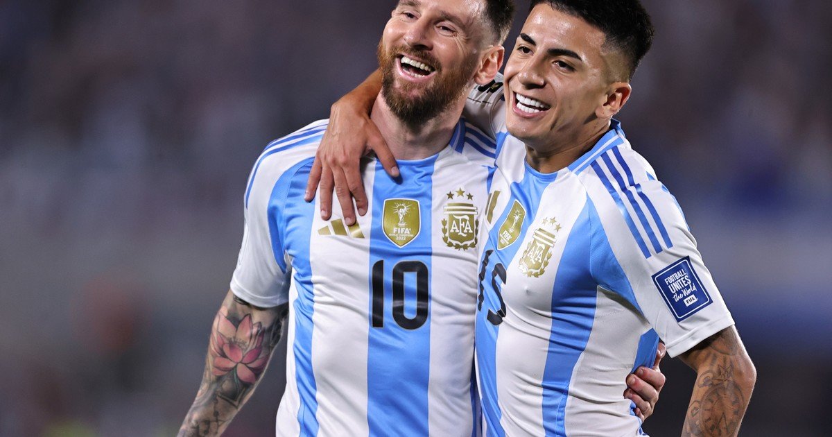 Thiago Almada y un desafío de otro nivel: usará la camiseta 10 por la ausencia de Messi ante Ecuador en Guayaquil por las Eliminatorias