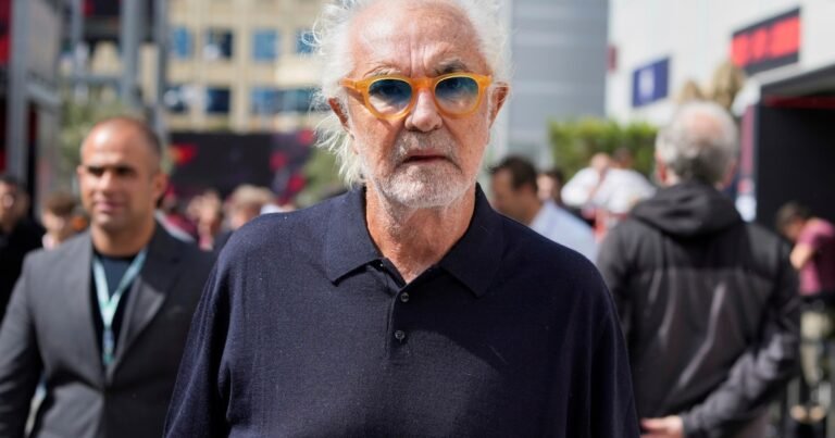 Fórmula 1: Flavio Briatore volvió a hablar del segundo asiento de Alpine y puso a Paul Aron como único rival de Franco Colapinto para 2026