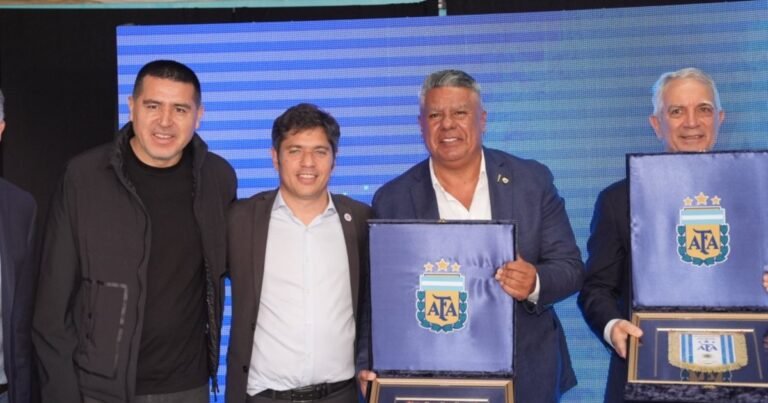 En un acto con Kicillof, la AFA tomó posesión del Estadio Único de La Plata y Chiqui Tapia anunció que será la nueva casa de la Selección