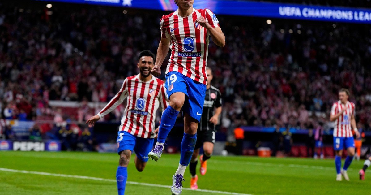 Atlético de Madrid, siguió intratable con los argentinos: Julián Álvarez "picó" un penal y Giuliano Simeone hizo goleador a Griezmann en la Champions