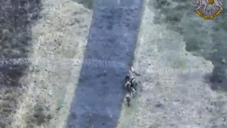 Ucrania: al menos 2.000 soldados norcoreanos han muerto en el frente ruso, según Seúl