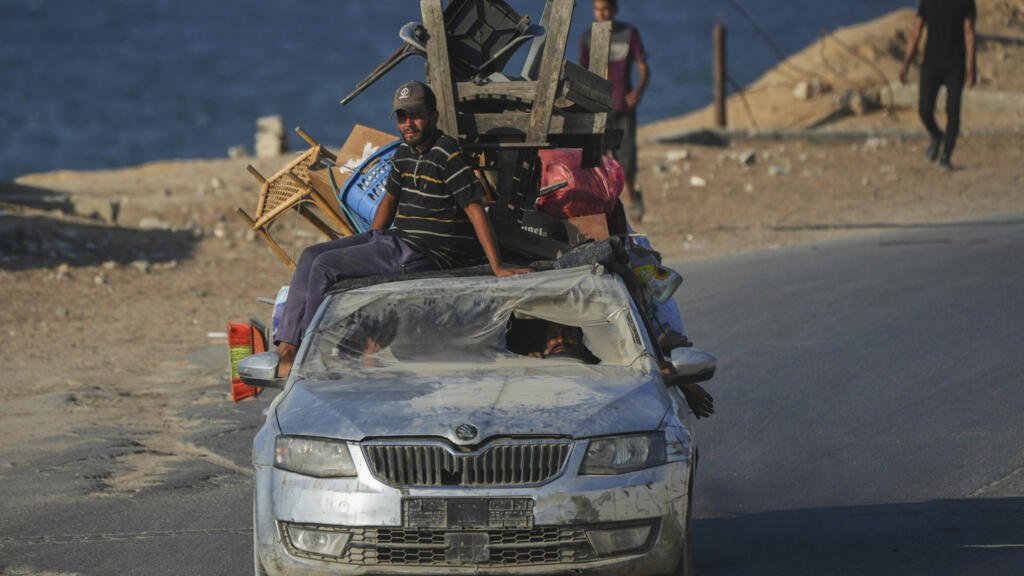 Israel ordena nuevas evacuaciones hacia el sur mientras avanza su ofensiva en la Ciudad de Gaza