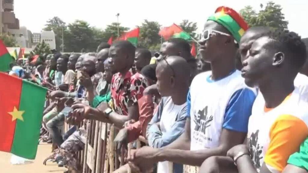 Parlamento de Burkina Faso penaliza las relaciones entre la comunidad LGBTIQ+