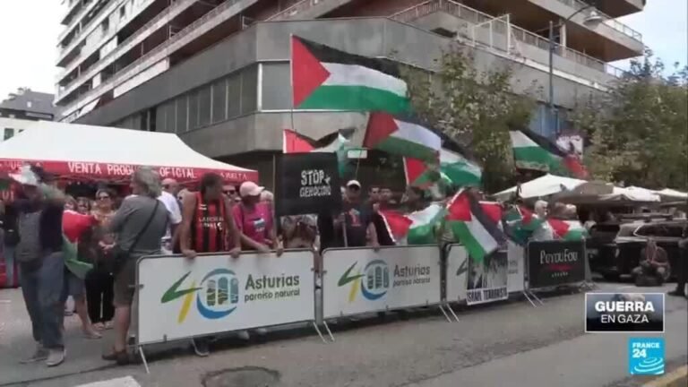 Vuelta a España: equipo israelí cambia su uniforme tras presión de protestas propalestinas
