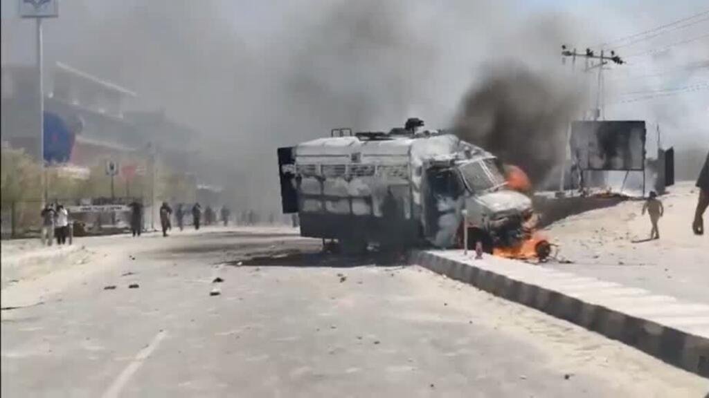 Protestas en India por mayor autonomía terminan en represión por parte de la fuerza india