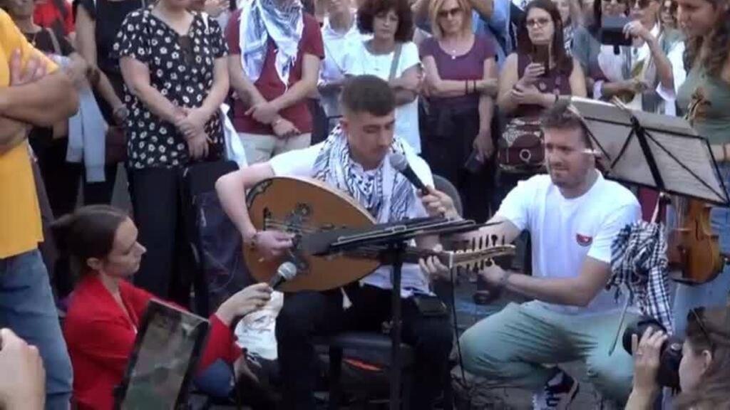 Músicos italianos se manifiestan contra la guerra en Gaza