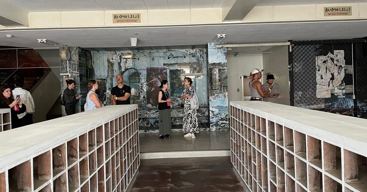 Artistas bajo el mismo cielo: Adrián Villar Rojas y Silvia Rivas brillan en la Trienal de Aichi