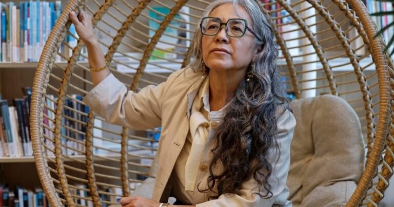 En "Terrestre", Cristina Rivera Garza explora la memoria, el cuerpo y el olvido