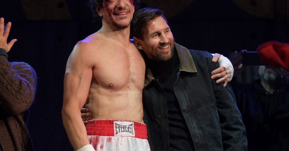 Lionel Messi fue a ver a Nicolás Vázquez en Rocky y se llevó una ovación: "Dale campeón"